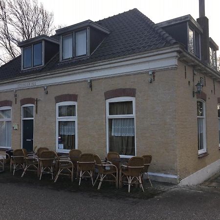 Pension Buitenzicht Geervliet ภายนอก รูปภาพ