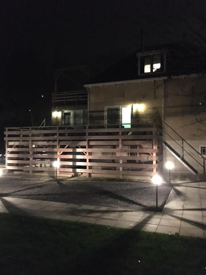 Pension Buitenzicht Geervliet ภายนอก รูปภาพ