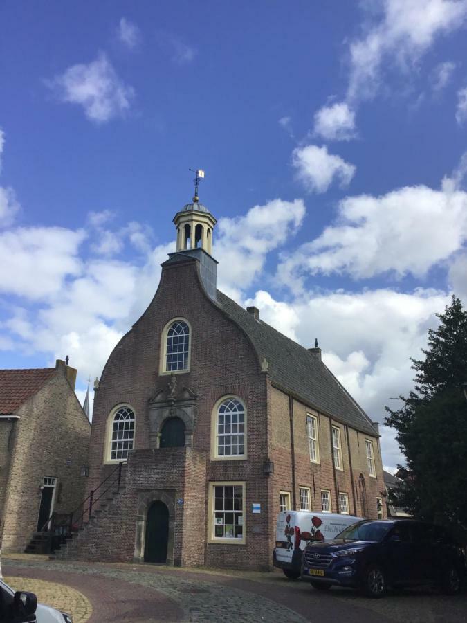 Pension Buitenzicht Geervliet ภายนอก รูปภาพ